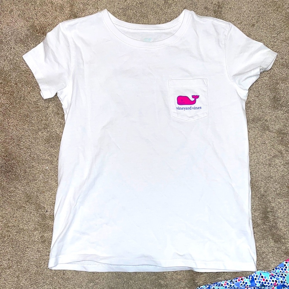 Vineyard Vine T-shirt